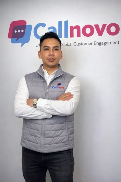 Callnovo support agent Romario Alvarez — dedicated technical support professional