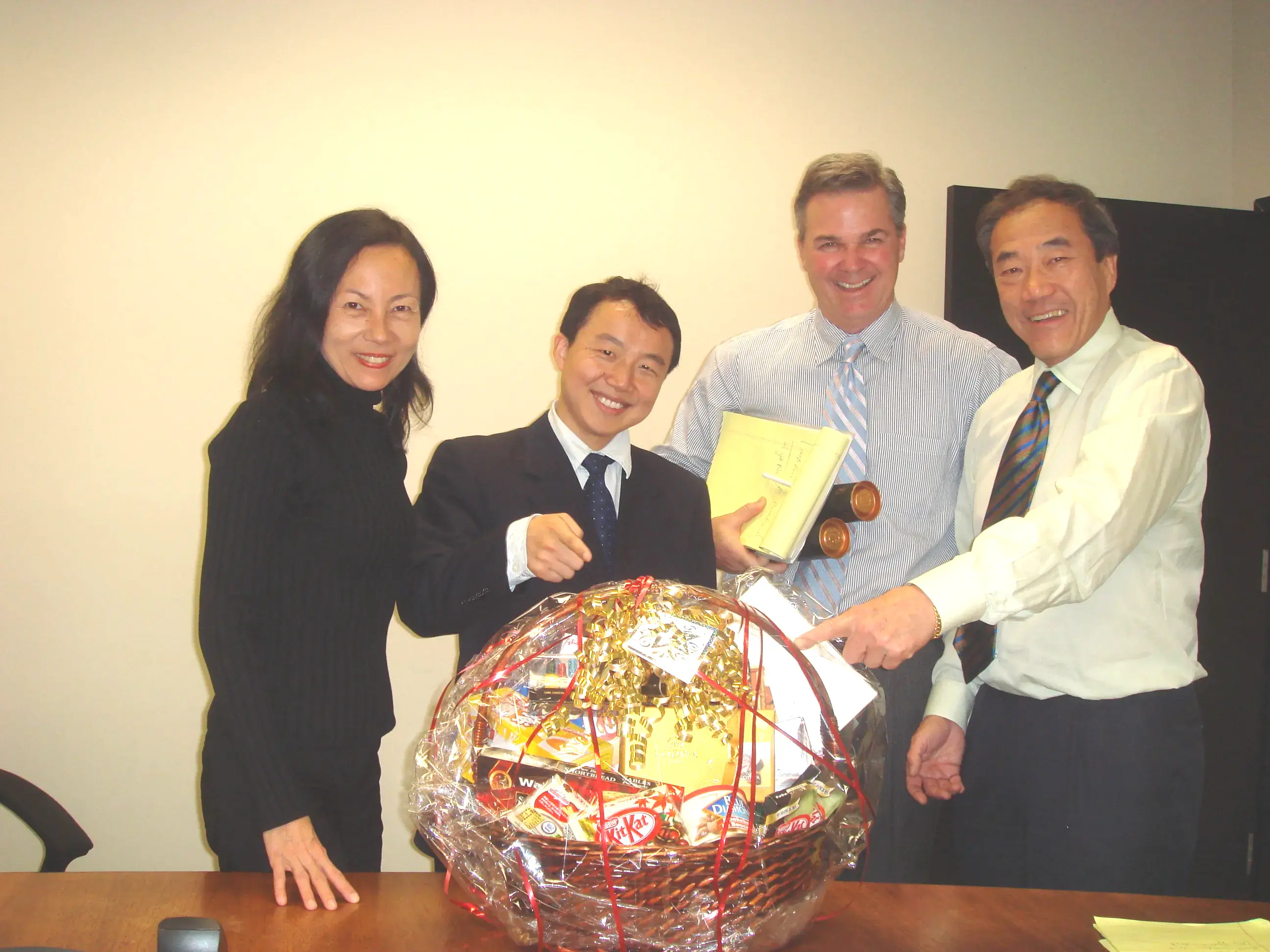 El Fundador de Computer Associates, Charles Wang, Nos Dio un Gran Impulso Hace 20 Años — Después Construimos un BPO Global